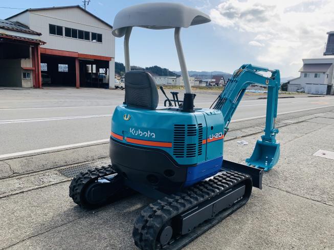 バックホー U-20 写真３