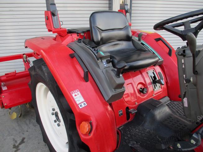 トラクター AF326 写真２