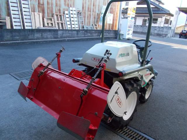 トラクター A-10DW 写真３