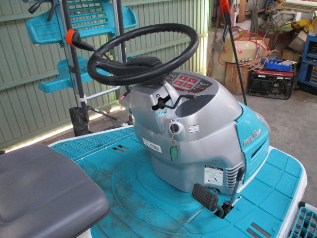 田植機 SPU550-RIF 写真５