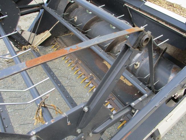 汎用コンバイン VCH650 写真３