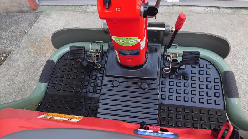 トラクター AC-18 アグリカ 写真５