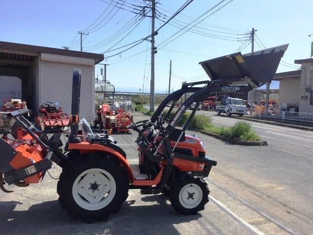 トラクター B17XBSMAG+JJB18K 写真８