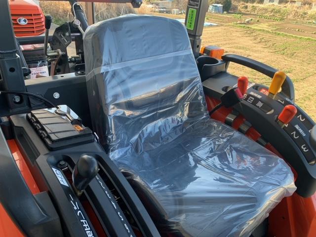 トラクター NB19MA 写真４