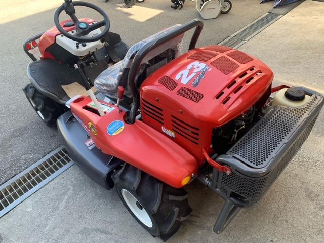 草刈機 RM980F 写真２