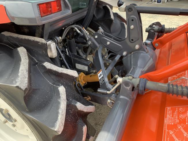 トラクター KL3150キャビン 写真５