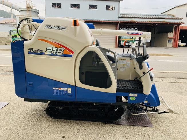 コンバイン HVF218G 写真４