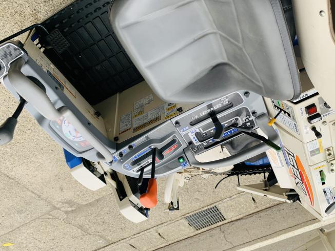 コンバイン HVF218G 写真８