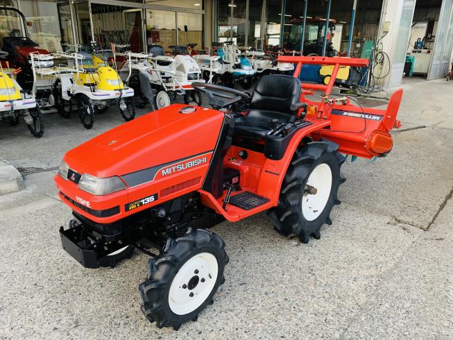 トラクター MT135 写真２