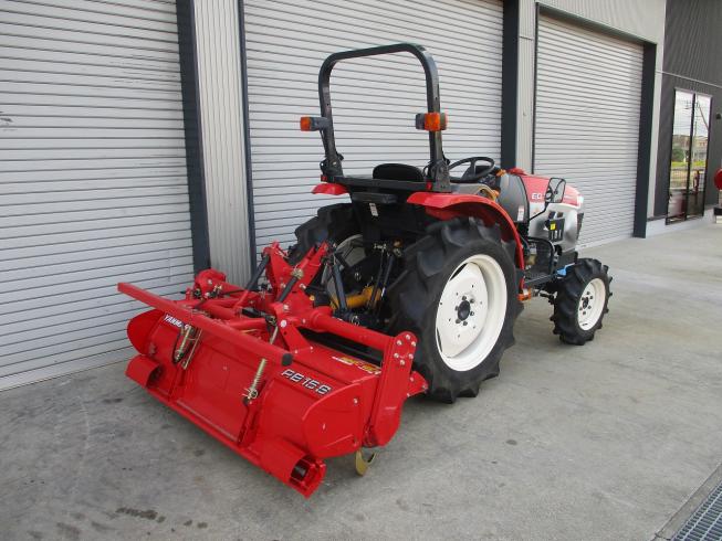 トラクター EG224J 写真２