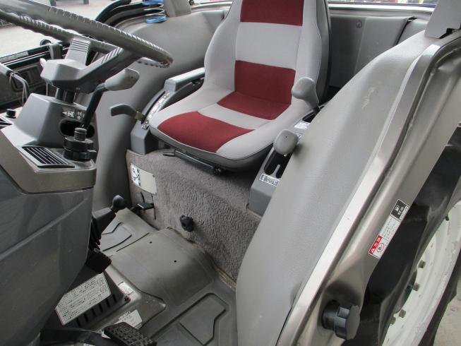 トラクター TG23F-UVWXCY 写真７