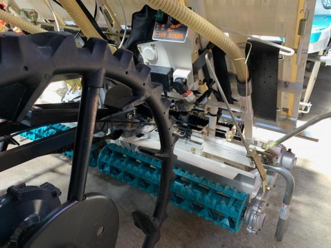 田植機 SPU45P 写真４