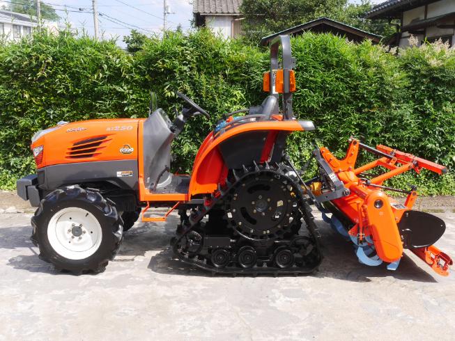 トラクター KT250 写真３