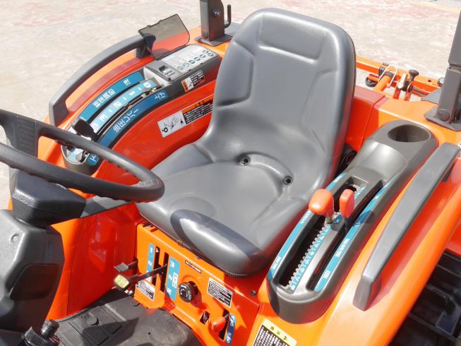 トラクター KT250 写真５