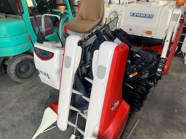 コンバイン Ee211 写真２