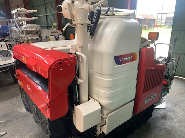 コンバイン Ee211 写真７