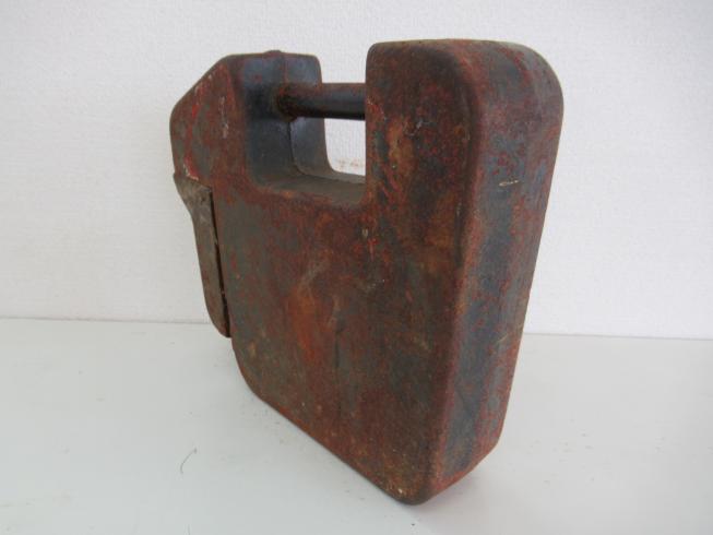 フロントウェイト 不明　岐阜 写真２