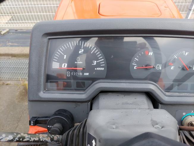 トラクター KT210 写真４