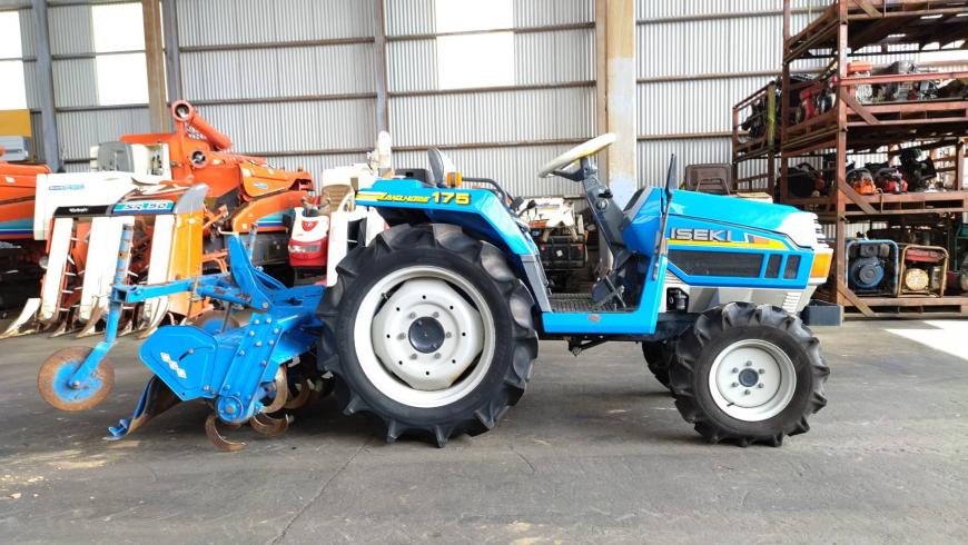 トラクター  TU175F 写真２