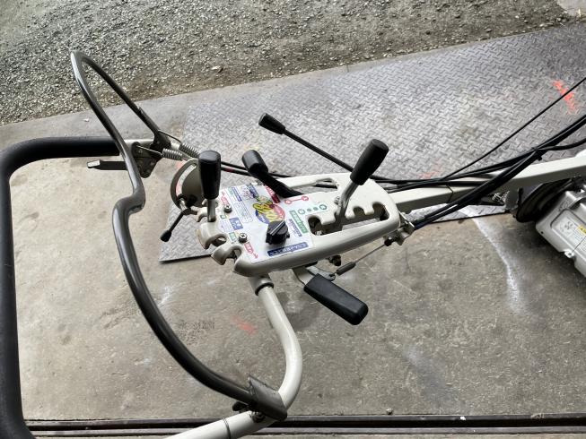 草刈機 SP850B 写真５