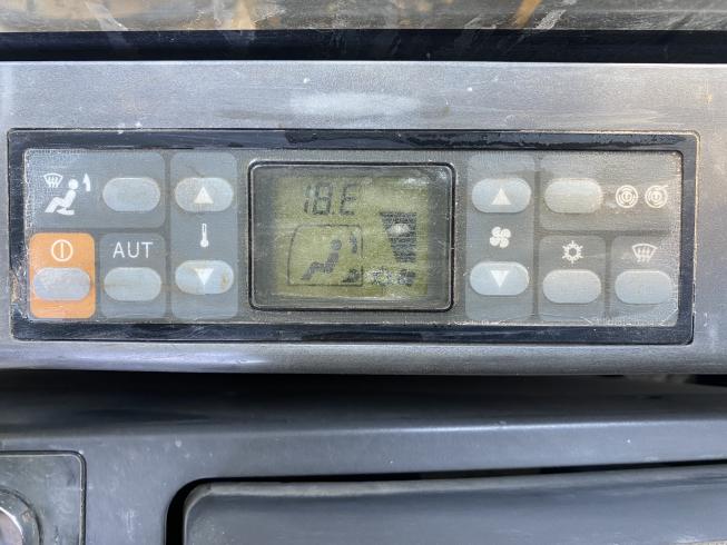 バックホー 311CU 写真５