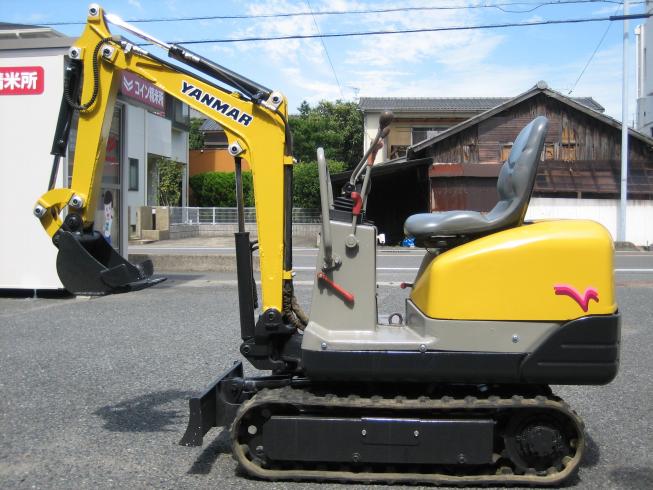 バックホー B05 写真２