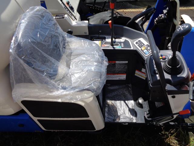 コンバイン HN211G 写真３