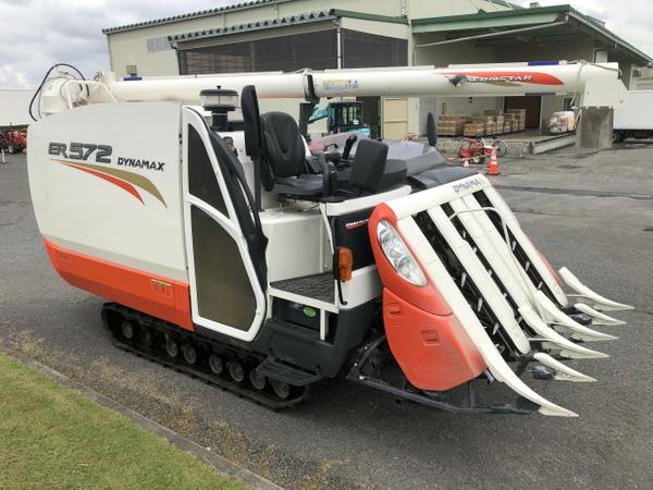 コンバイン ER572 写真２