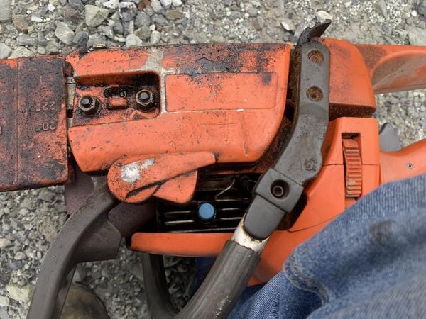 チェーンソー 357XPG 写真４