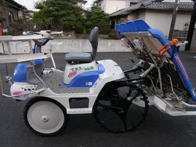 田植機 PQ４ 写真４