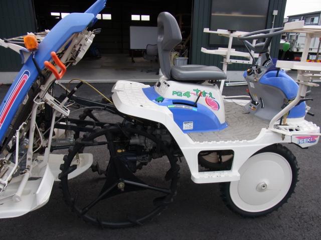 田植機 PQ４ 写真６