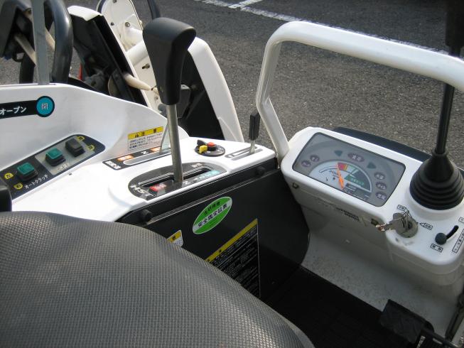 コンバイン AR213W 写真８