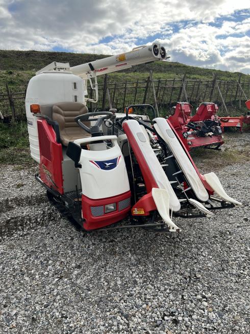 コンバイン GC217V 写真２