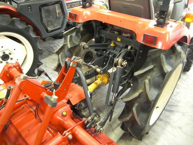 トラクター AF120VPUKS4M 写真４