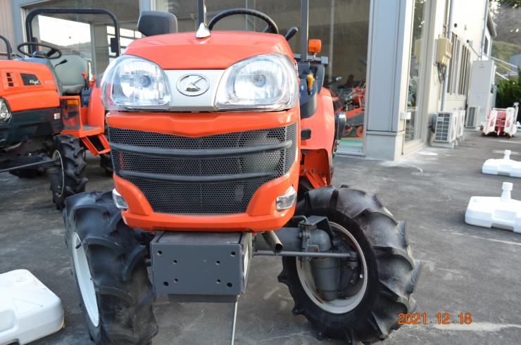 トラクター KB17XMARF3 写真３