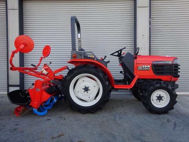 トラクター GB180 写真２