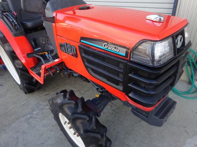 トラクター GB180 写真３