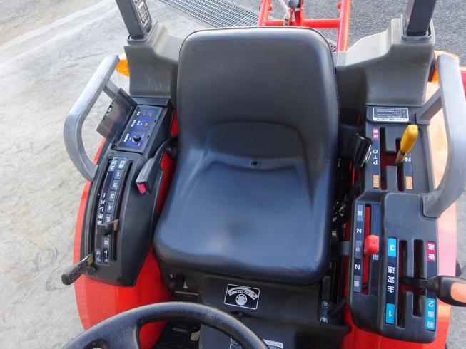 トラクター GB180 写真６