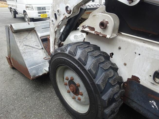 スキッドステアローダー S160 写真５