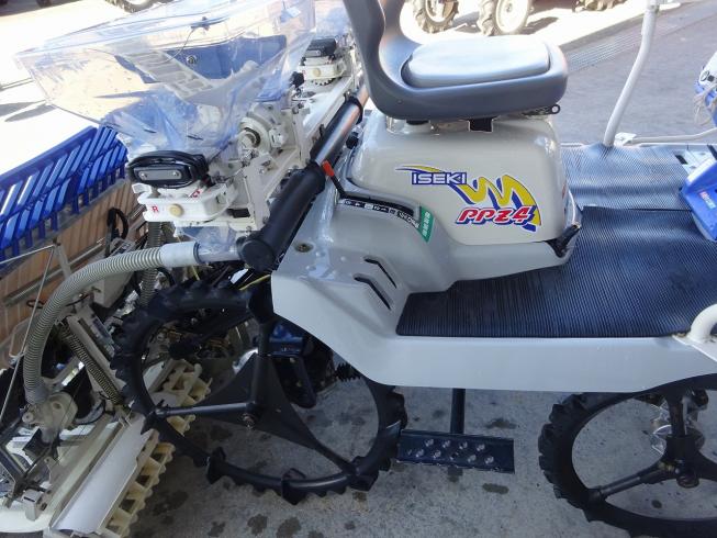 田植機 PPZ4－DLF 写真５