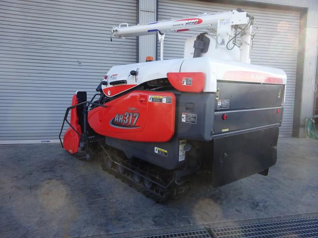 コンバイン AR317 写真４