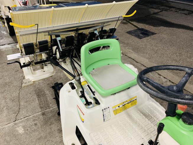 田植機 Pe-1E 写真８