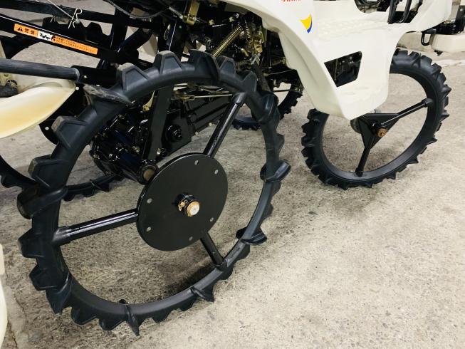 田植機 Pe-1E 写真９