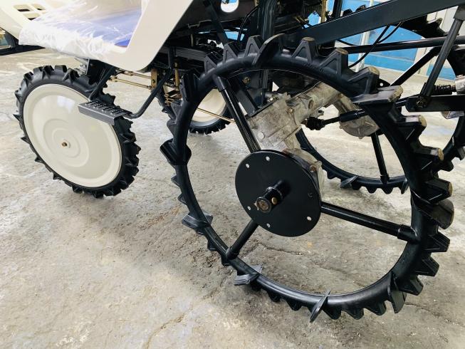 田植機 LV4 写真９