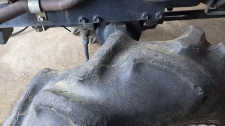 トラクター AF15VKS3 写真３