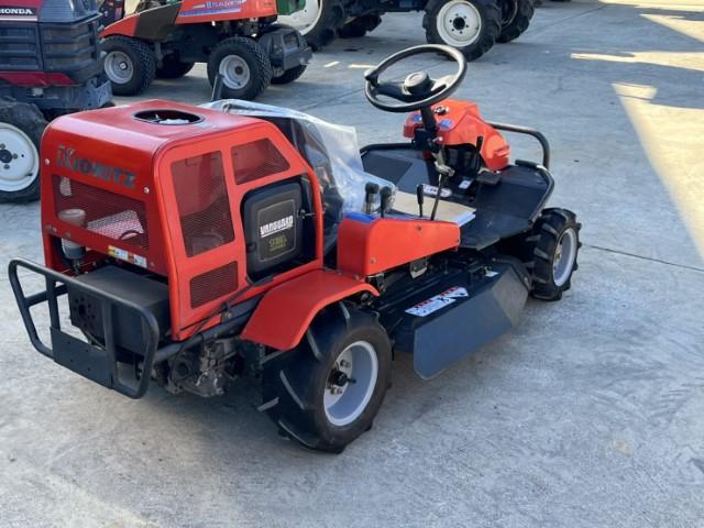 草刈機 KM950 写真３