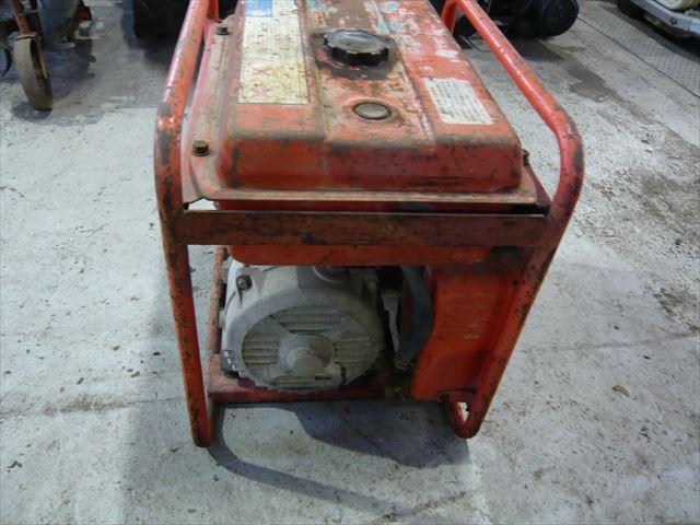 発電機 2600 ② 写真４