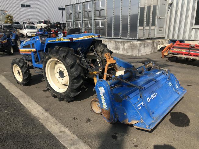 トラクター TU245 写真４