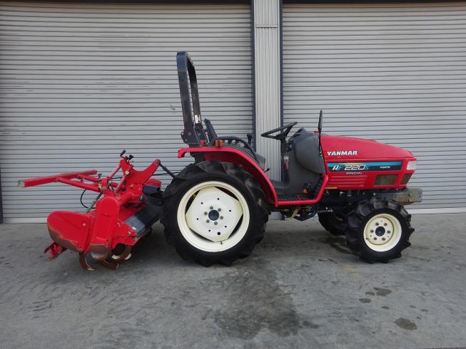 トラクター AF220S 写真２