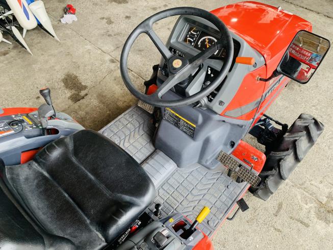 トラクター MT200 写真６